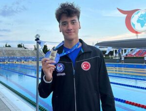 Kuzey Tunçelli’den Üçüncü Kez Avrupa Gençler Yüzme Şampiyonası Zaferi