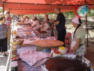 Magnesia Tarihi Köy Pazarı Turizm ve Ekonomiye Yeni Bir Soluk Getiriyor