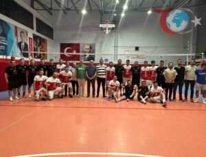 Manisa’da Sporun Adı: Dostluk Maçı Heyecanı