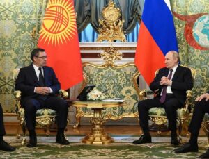 Moskova’da Kırgız-Rus Ortaklığı: Putin ve Caparov Bir Araya Geldi