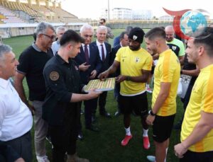 Muşspor’un 31 Yıl Sonra Gelen Başarısına Büyük Destek