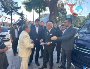 Mustafa Elitaş Kayseri’de Vali Gökmen Çiçek’i Ziyaret Etti: Siyasi İsimler Bir Araya Geldi