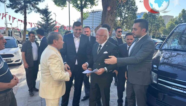 Mustafa Elitaş Kayseri’de Vali Gökmen Çiçek’i Ziyaret Etti: Siyasi İsimler Bir Araya Geldi
