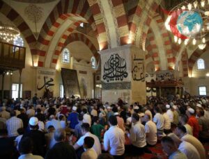 Prof. Dr. Ali Erbaş Edirne’de: Kutsallara Saygı ve Orman Yangınlarına Karşı Uyarılar