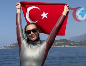 Şahika Ercümen’den Kaş Şampiyonası’nda Altın Madalya Yağmuru