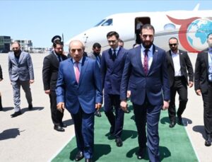 Şara’nın Bakü Ziyareti: Diplomatik Temaslar Başladı