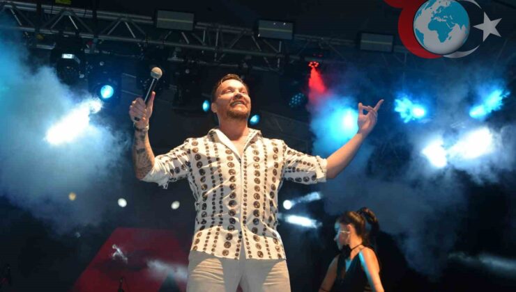 Sinan Akçıl ile Ünye Festivali’nde Unutulmaz Kapanış