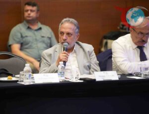 Talas Belediye Başkanı Yalçın, Uluslararası Yerel Yönetim Toplantısında Vizyonunu Anlattı