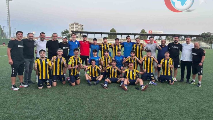 Talas Belediyespor U17 Takımı Türkiye Finallerinde Yükseliyor