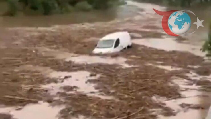 Tarazona Kasabasında Şiddetli Yağışlar Sele Neden Oldu