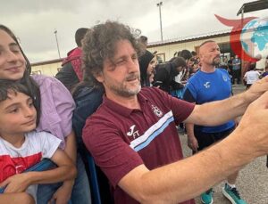 Trabzonspor’un Erzurum Kampında Taraftarla Buluşma Coşkusu