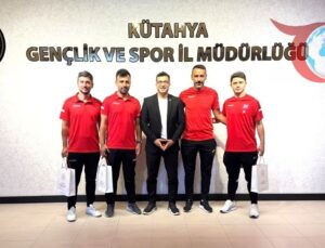 Türkiye Şampiyonu Kütahya Ayak Tenisi Takımı Avrupa’ya Hazırlanıyor