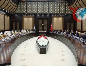 Türkiye ve BAE Arasında Stratejik Anlaşmalar İmzalandı