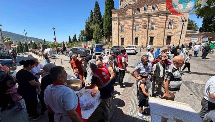 Vakıflar Genel Müdürlüğü’nden 81 İlde Aşure İkramı