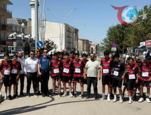 Van Özalp’ta 15 Temmuz Anısına Gençlik Koşusu Düzenlendi