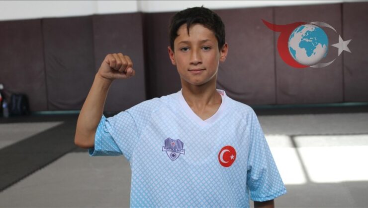 Vanlı Genç Güreşçi Emrullah Yabaş, Milli Takıma Seçildi