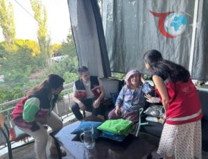 Yangınzedelere Psikososyal Destek: Efeler’deki Kenger Mahallesi’nde Özverili Çalışmalar