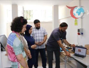 Yenilikçi “Nefes Al Nefes Ver” Maske ve Yelek Projesi Yoğun Bakım Hastalarına Umut Oluyor