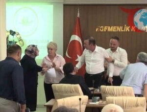 Burdur Belediye Meclisi’nde Gergin Anlar: TOKİ Tartışmaları Büyüyor