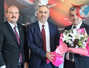 Bursa Şehir Hastanesi’nde Yeni Dönem: Doç. Dr. Salih Metin Göreve Başladı