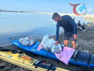 Çevre Dostu Sporcu: Kano ile Sahil Temizliği