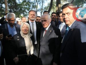 Devlet Bahçeli ve Cumhurbaşkanı Erdoğan’dan Ahlat’ta Buluşma