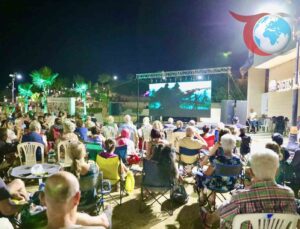 Didim Belediyesi’nin Açık Hava Sineması, Atatürk Filmi ile Anlam Kazandı