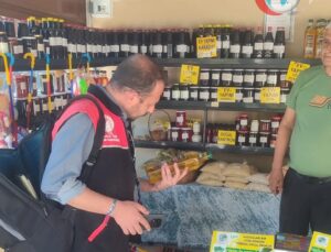 Edremit’te Gıda Güvenliği için Seyyar Tezgah Denetimleri Sürüyor