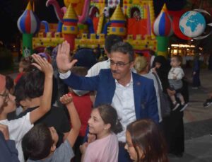 Erenler’de Renkli Şenlik: Mahalle Buluşmaları Devam Ediyor