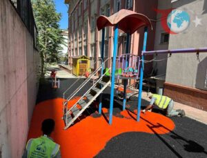 Esenyurt Belediyesi’nden Okullara Modern Dönüşüm Hamlesi