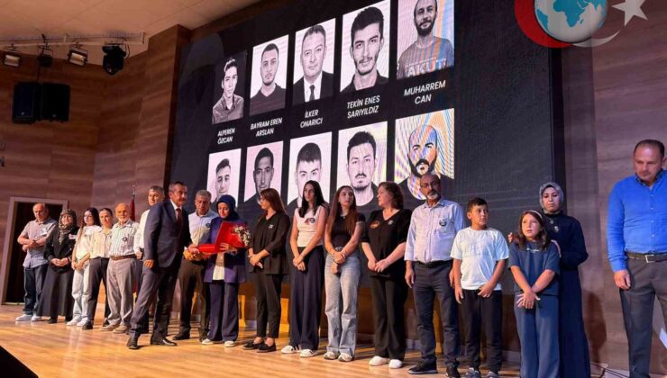 Eskişehir Yangın Şehitleri İçin Anma Töreni Düzenlendi