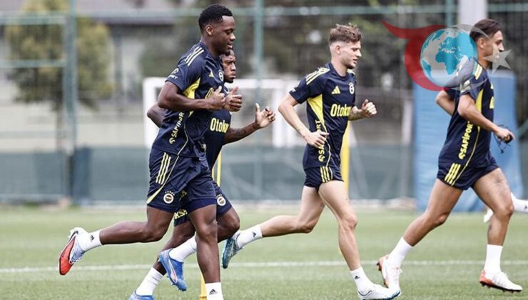 Fenerbahçe, Feyenoord Maçı Öncesi Yoğun Antrenman Programını Sürdürüyor