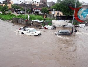 Güney Asya’yı Vuran Muson Yağmurlarının Etkileri Derinleşiyor