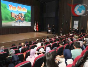 Karatay Yaz Okulu Gençler İçin Unutulmaz Anılarla Sona Erdi