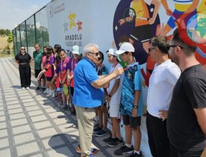 Kayseri Tenis Takımlarının Yarı Finallere Yükselme Başarısı