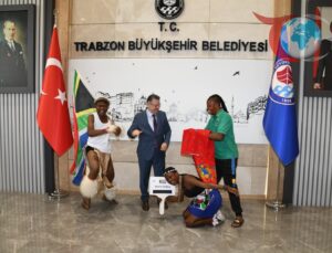 Kültürlerin Dansıyla Dünya Barışına Mesaj: Trabzon’da Uluslararası Horon Festivali