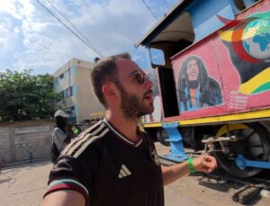 Kuralsız Sokaklar: Dünyanın Tehlikeli ve Büyüleyici Köşelerine Yolculuk