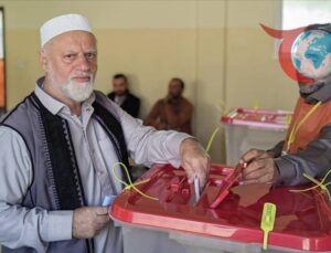 Libya’da Yerel Seçimlerde Güvenlik Engeli: 26 Kentte Sandık Açıldı