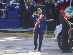 Maduro’dan Ulusal Savunma Çağrısı: Venezuela Barışı Arıyor
