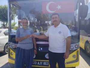 Mersin’de Toplu Taşıma Aracında Bulunan Altının Sahibi Tespit Edildi