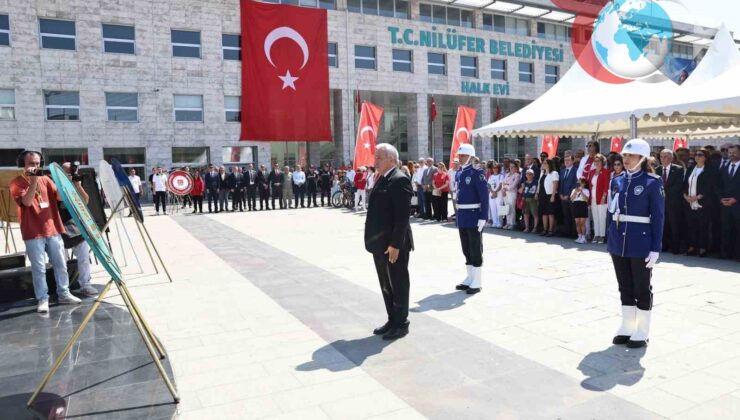 Nilüfer Belediyesi’nde 30 Ağustos Coşkusu: Cumhuriyet Meydanı’nda Duygu Dolu Anlar