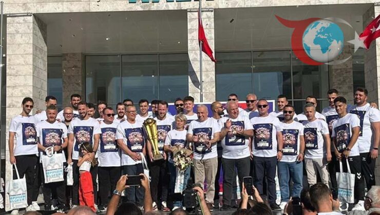 Nilüfer Belediyespor Hentbolda Tarih Yazdı