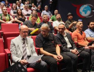 Selçuklu Belediyesi Sanat Akademisi’nden Müslüm Gürses Şarkıları Konseri