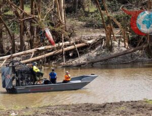 Texas’taki Sel, Milyon Yıllık Dinozor Ayak İzlerini Ortaya Çıkardı