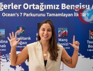 Türk Yüzücü Bengisu Avcı’dan Okyanus Yedilisi’nde Tarihi Başarı