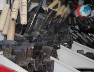 32 Yıllık Çelik Ustası Kemal Orhan Mesleğine Veda Ediyor