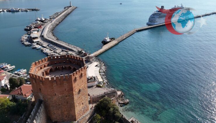 Alanya Limanı’nda Yolcu Gemisi Hareketliliği: Seven Seas Navigator