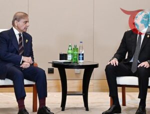 Aliyev ve Şerif’ten Dostluk Mesajları: Azerbaycan-Pakistan İlişkileri Güçleniyor