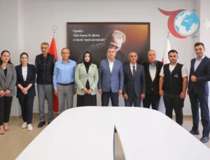 Bayburt Nüfus Müdürlüğü’nde Başarıya Doğru: Kimlik Yenilemede Yüzde 99 Başarı!