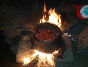 Bayburt’ta Geleneksel Kış Hazırlığı: Salça Yapımı